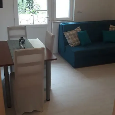 Domazet Apartment Omis