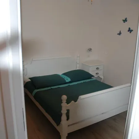 Domazet Apartment *