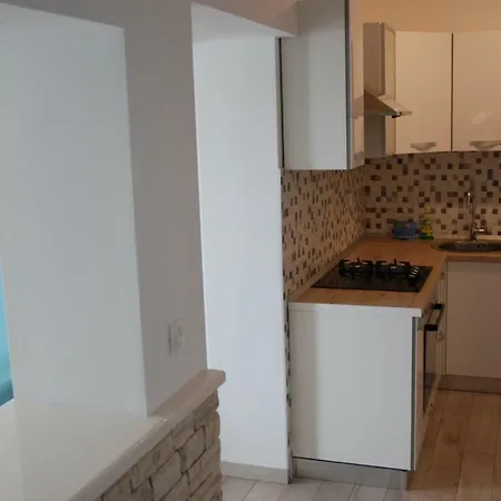 Apartment Domazet