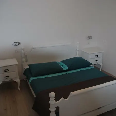 Apartment Domazet