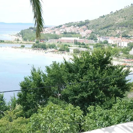 Domazet Apartment Omis