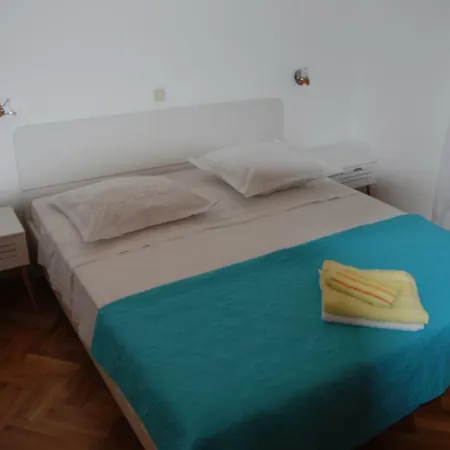 Apartment Domazet