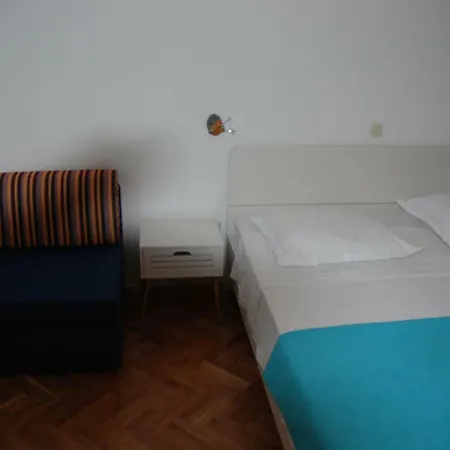 Domazet Apartment
