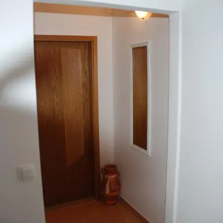 Apartment Domazet