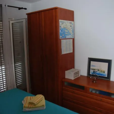 Domazet Apartment